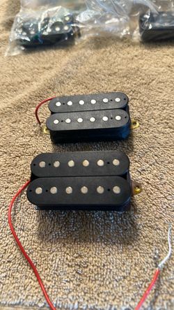Electric guitar humbuckers