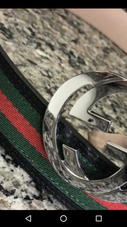 Gucci belt size 40 waist athletic 430$ ask ing 200
