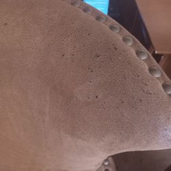 2 Chairs