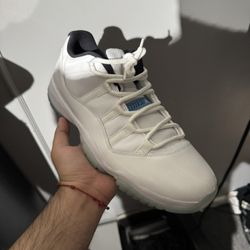 Jordan 11 Legend Blue Size 13
