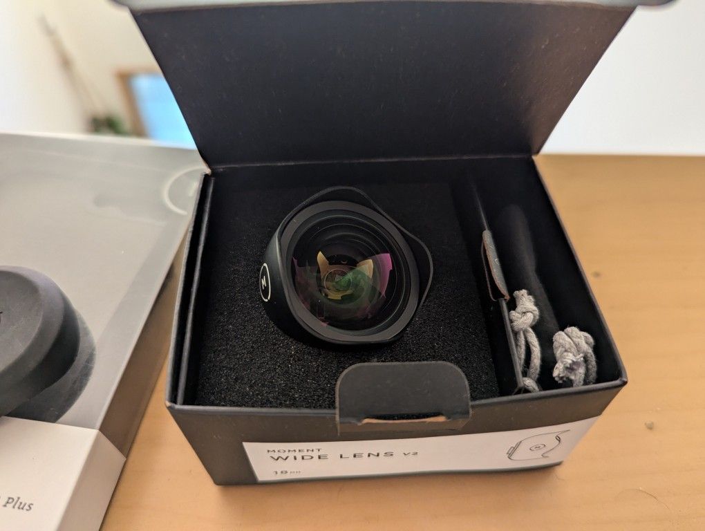 Moment 18mm v2 Lens And iPhone 7/8 Plus Case