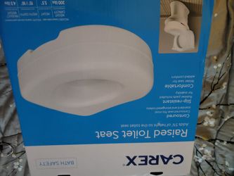Raised toilet seat, never used