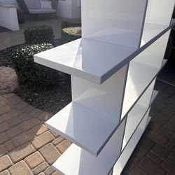 Modern white book shelf
