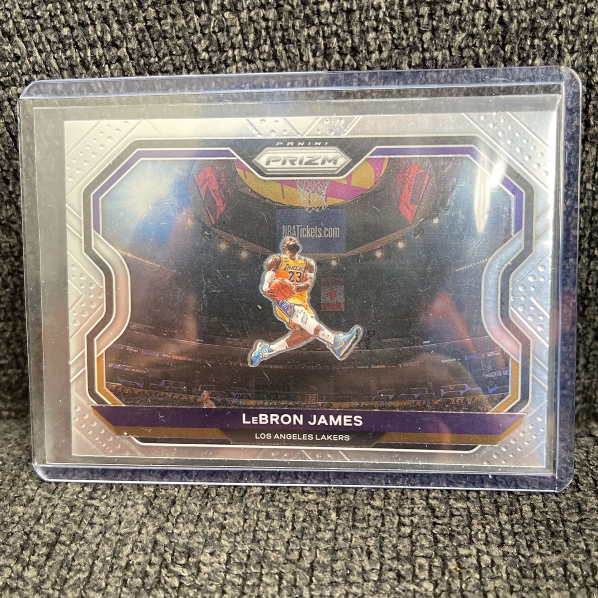 LeBRON James Kobe Tribute Dunk Card