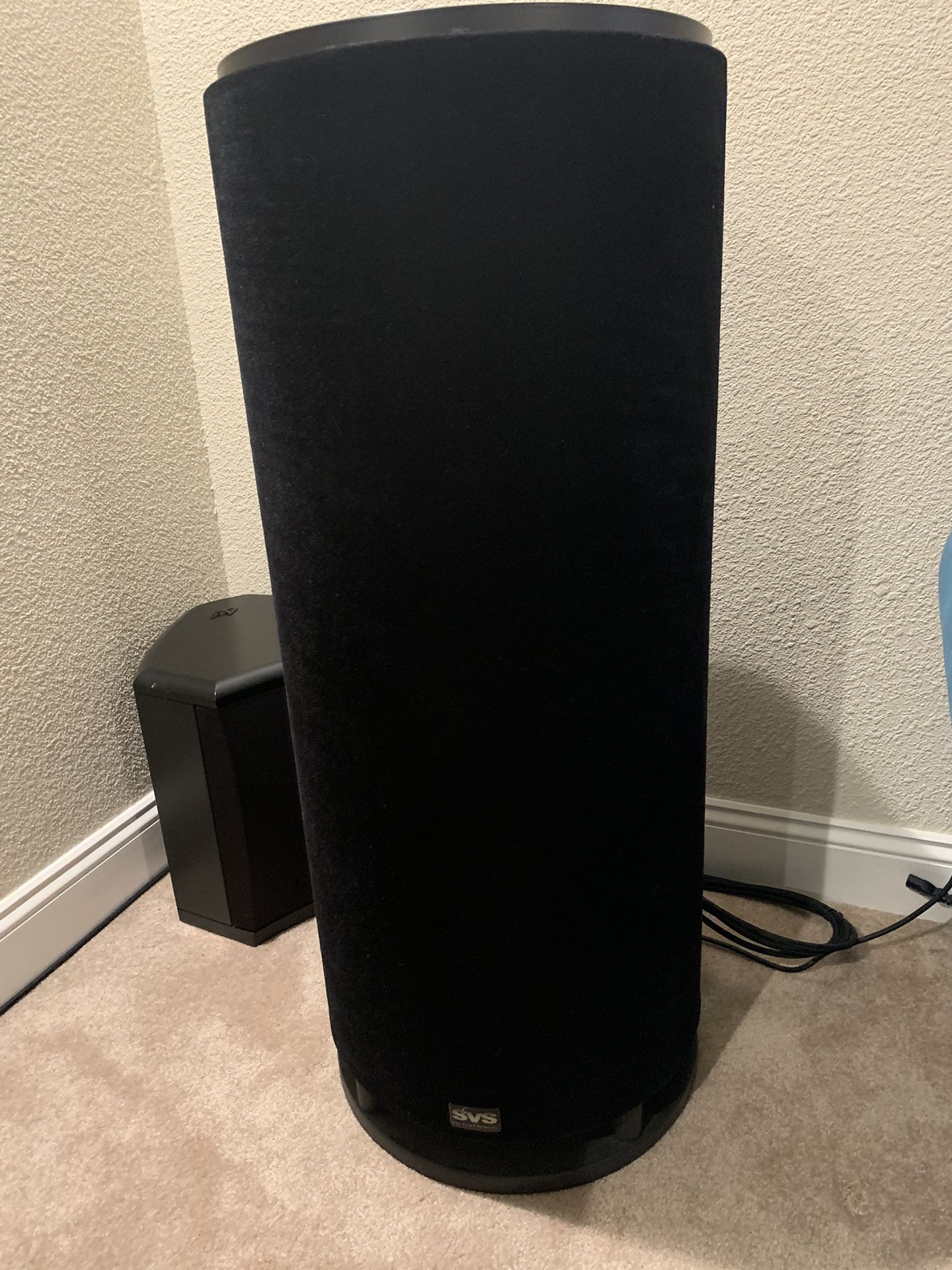 SVS PC-12 Plus Subwoofer (Sledge Amp) – Excellent Condition