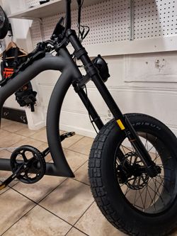 Mg's Electric chopper  Brand New.  Only $2999 or Make $100 Monthly Payment