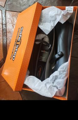 SafeTStep women's 11W shoes