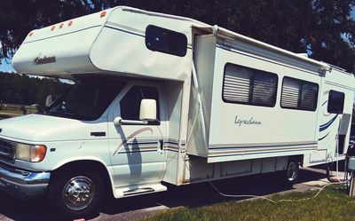 2000 Coachmen Leprechaun