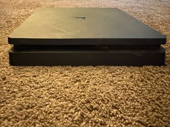 PS4 slim