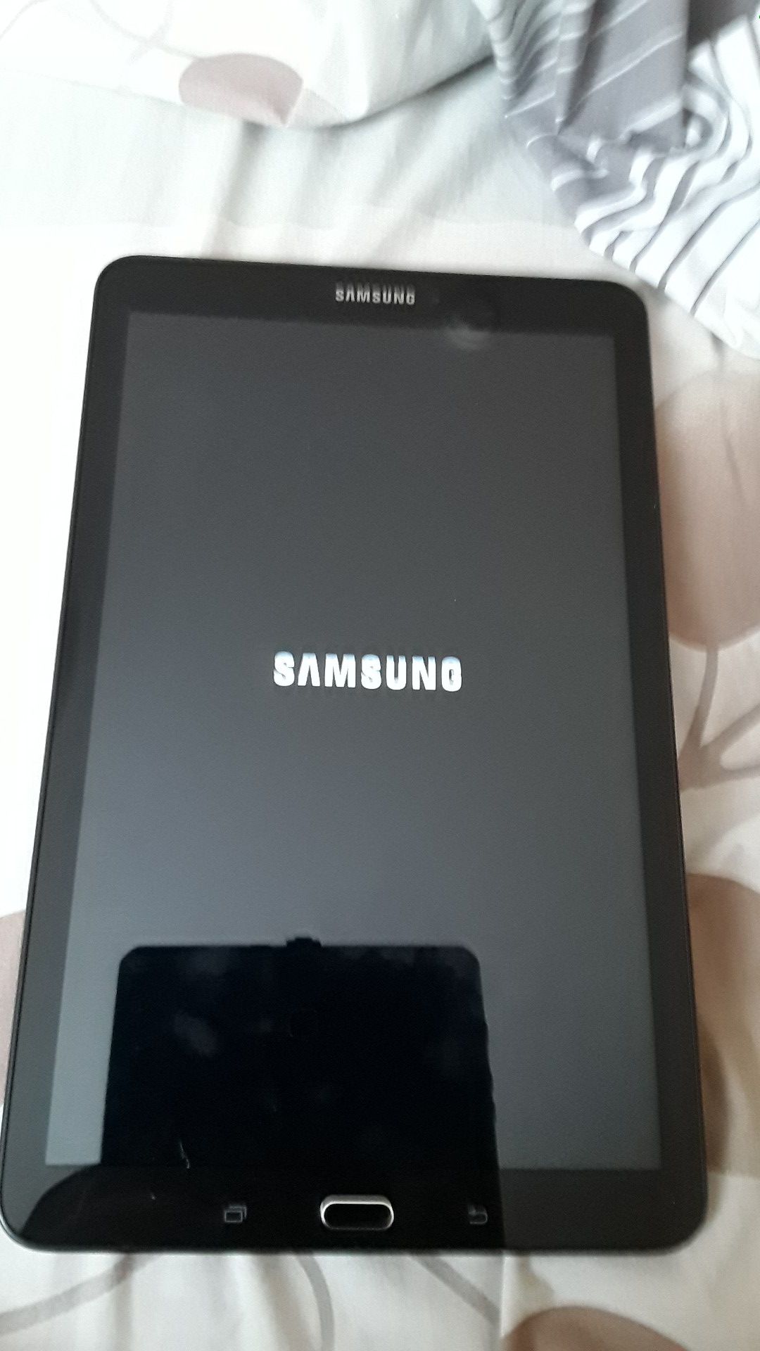 Samsung galaxy tab e 16 gb
