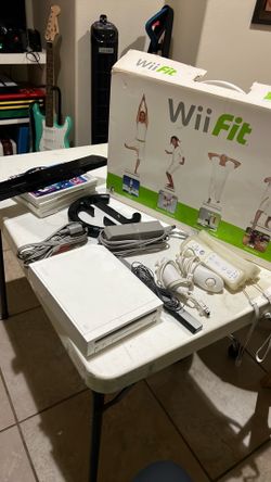 Wii complete with balance board