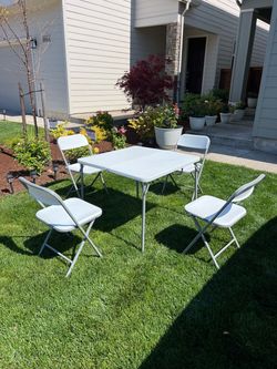 Outside Table & Chairs