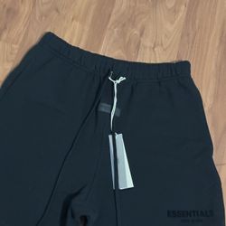Essentials NEED GONE DM EVERY SIZE AVAILABLE FOR 30$