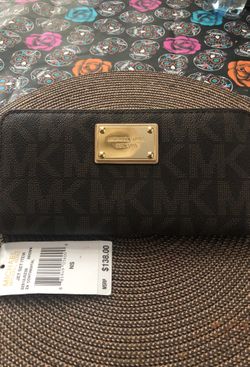 Michael Kors wallet