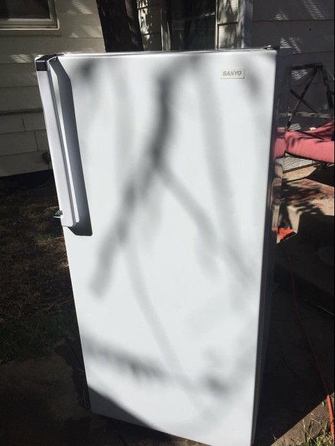 Vintage Sanyo Refrigerator 