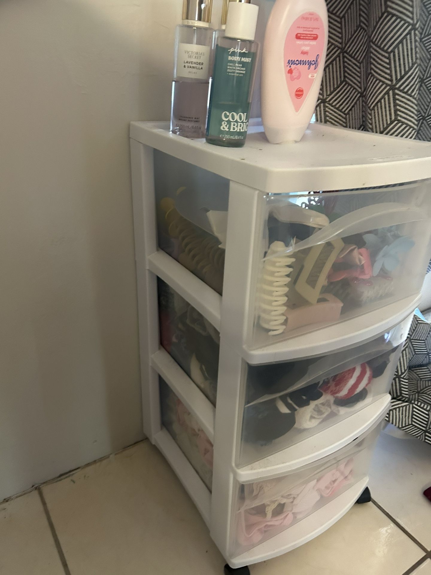 Storage Holder