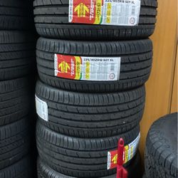 225/40ZR18 MOMO Tires Nuevas Y GarantĂzadas