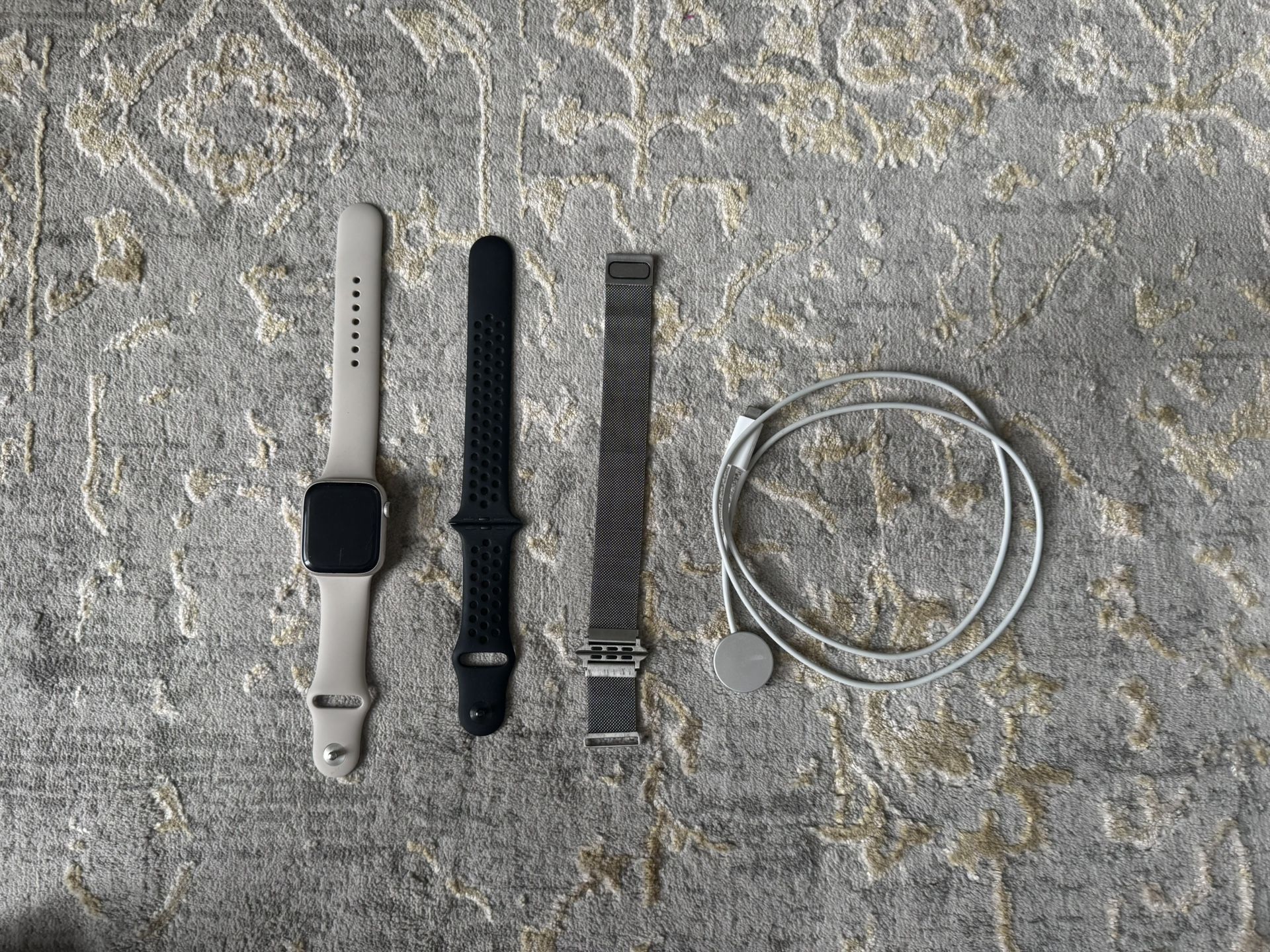 Apple Watch Series 8 — 45 mm, Wi-Fi + Cellular, Aluminum Case