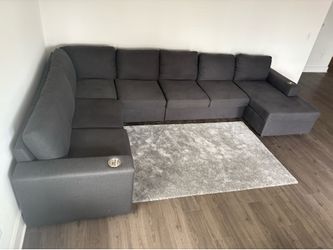 Large Couch - Gray - Like New