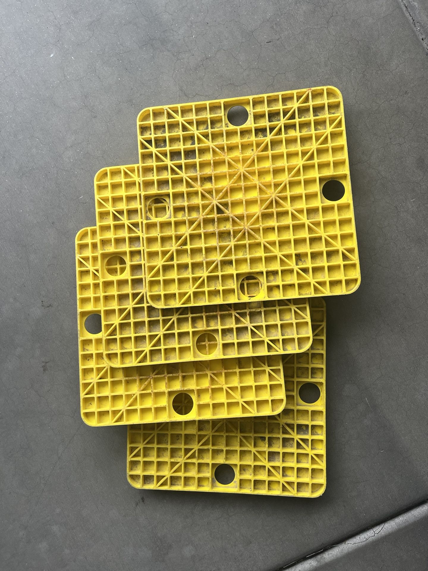 RV jack pads & leveling blocks