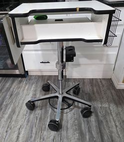 Mobile Desk