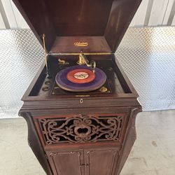 Working Record Player Cabinet, Antique Silvertone Floor Phonograph Cabinet 1(contact info removed)