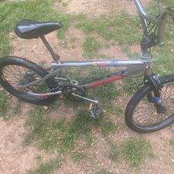 Pacific fs720 Vtg bike