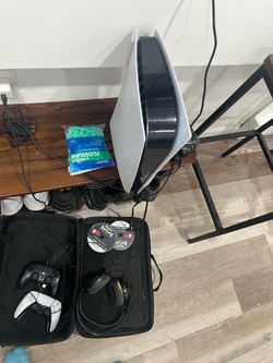 Used ps5