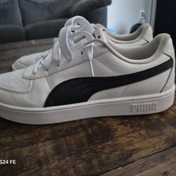 Men's Size 12 Pumas In Great Condition $12