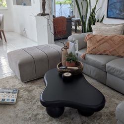 Spectacular Bench ottoman chair modern contemporary  opportunity I bought this Ottoman for $650. It is like New silla preciosa para dar Accent a cualq