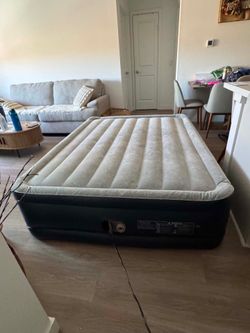 Queen mattress Bestway® Headboard Tritech Air Mattress queen