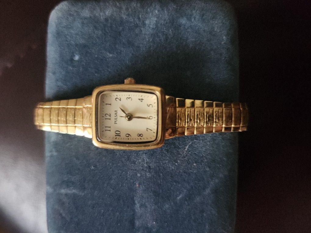 Pulsar Watch