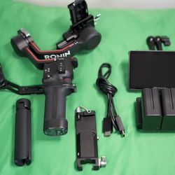 DJI Ronin Camera Gimbal + Monitor + Battery Bundle (Like New)