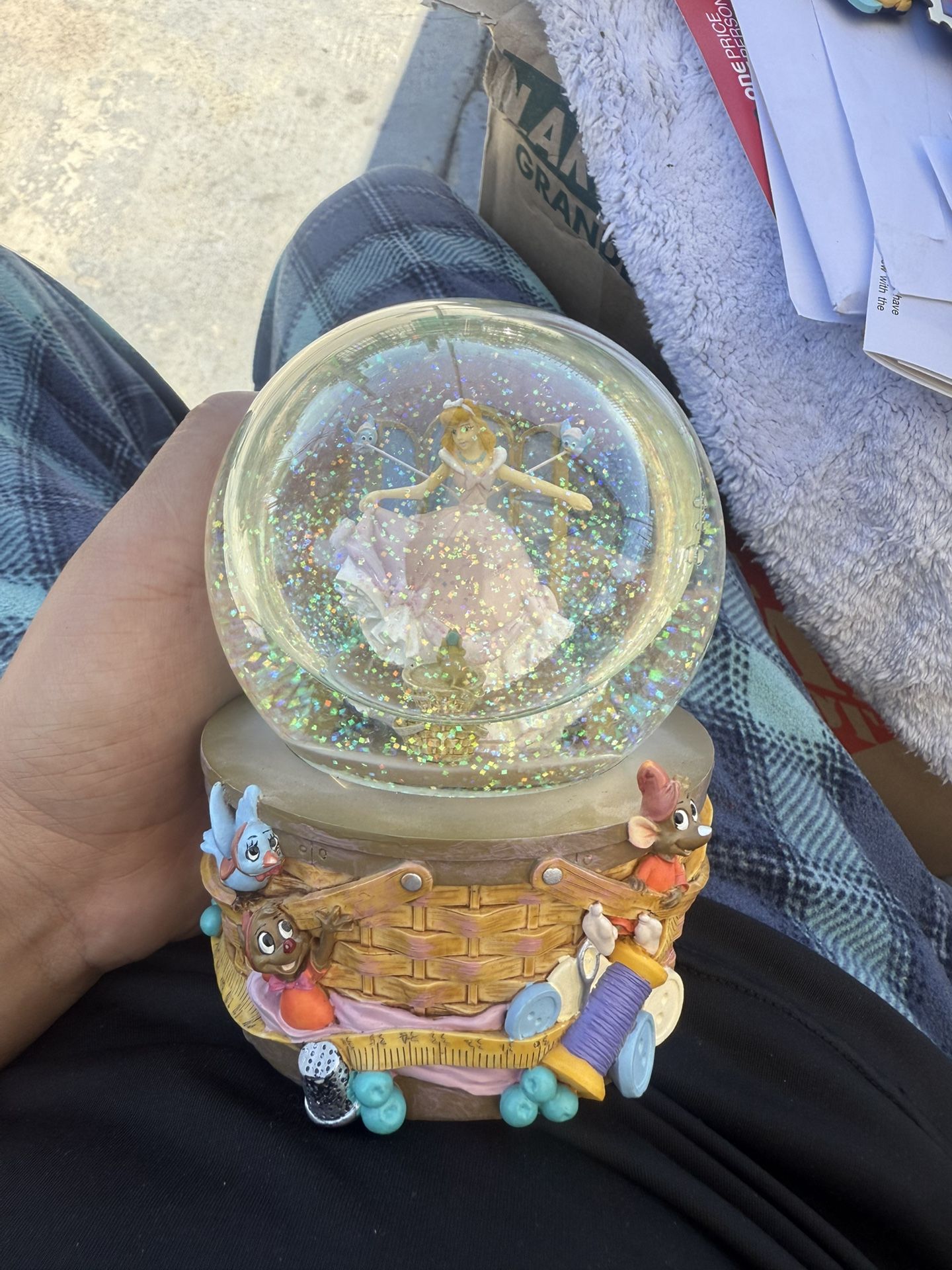 Disney Princess Cinderella Globe With Music