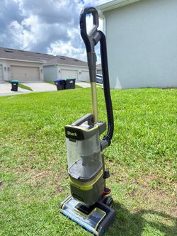 Shark Rotator Pet Lift-Away ADV Upright Vacuum with DuoClean PowerFins