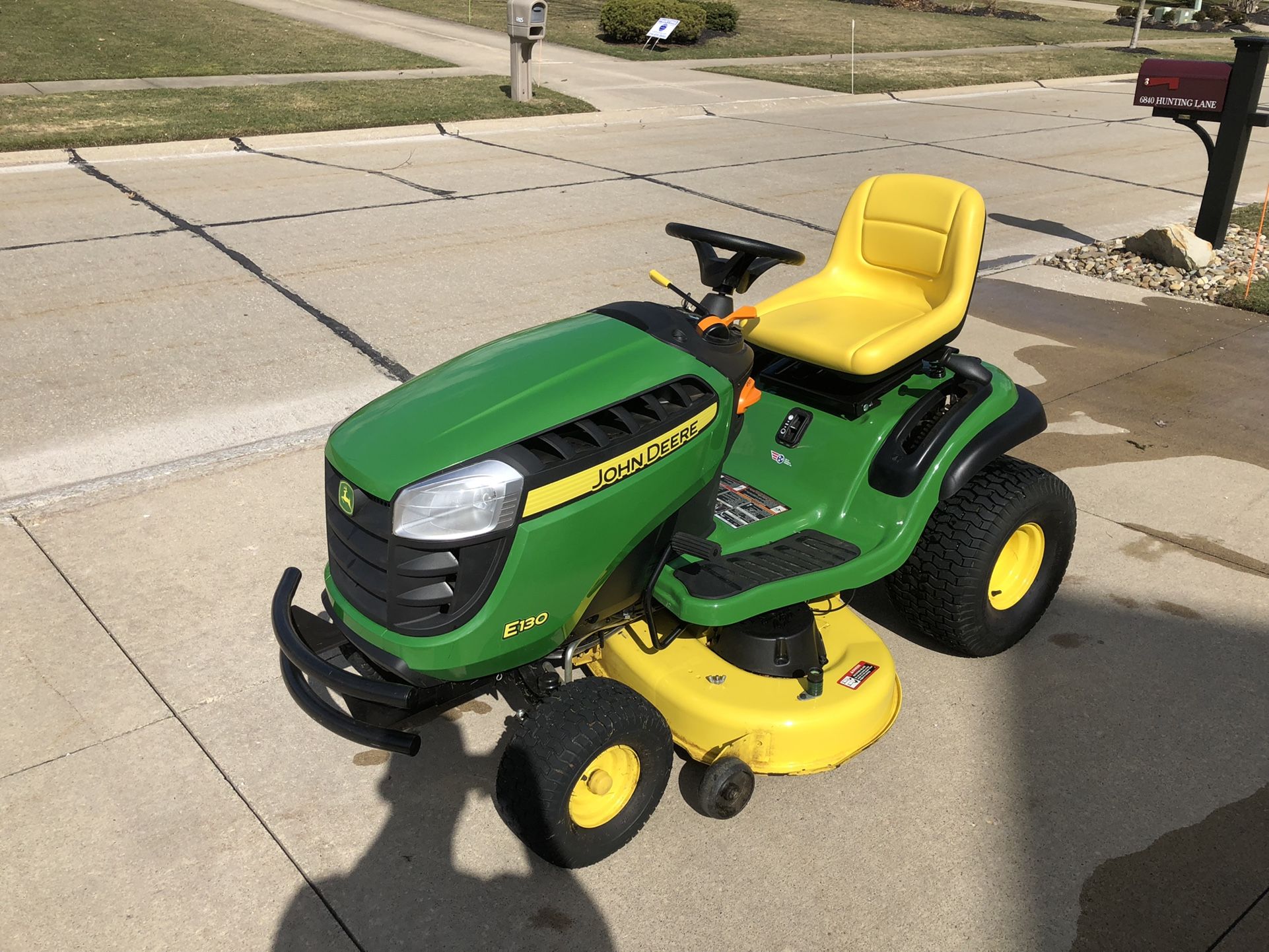 2018 John Deere E130 Lawn Mower for Sale in Independence, OH OfferUp