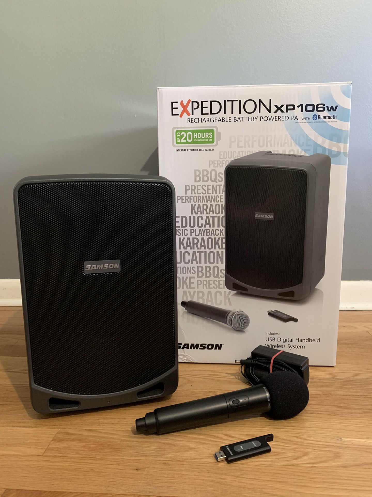 Samson Expedition rechargeable wireless Microphone PA System Dj