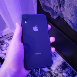 iPhone XR 64Gb Unlocked Wonderful Condition like new