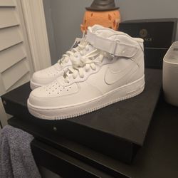 Air Force 1 Mid Size 10