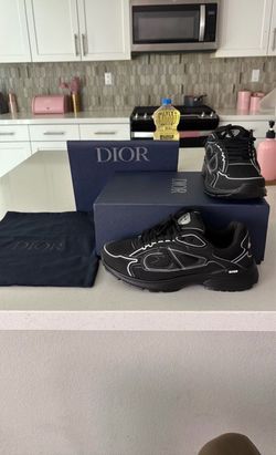 Dior b30