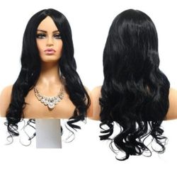 Long Brown Wavy Wigs for Women Synthetic Curly Hair Wigs Middle Parting for Daily Party Use(Brown, 26.7 inch)