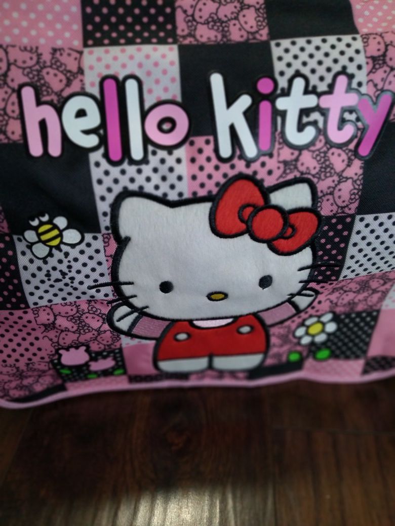Hello Kitty Messenger Bag. Pink-Red Box New School Book Bag.