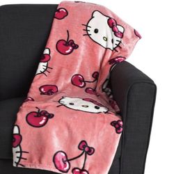 Hello Kitty Cherry Blanket 
