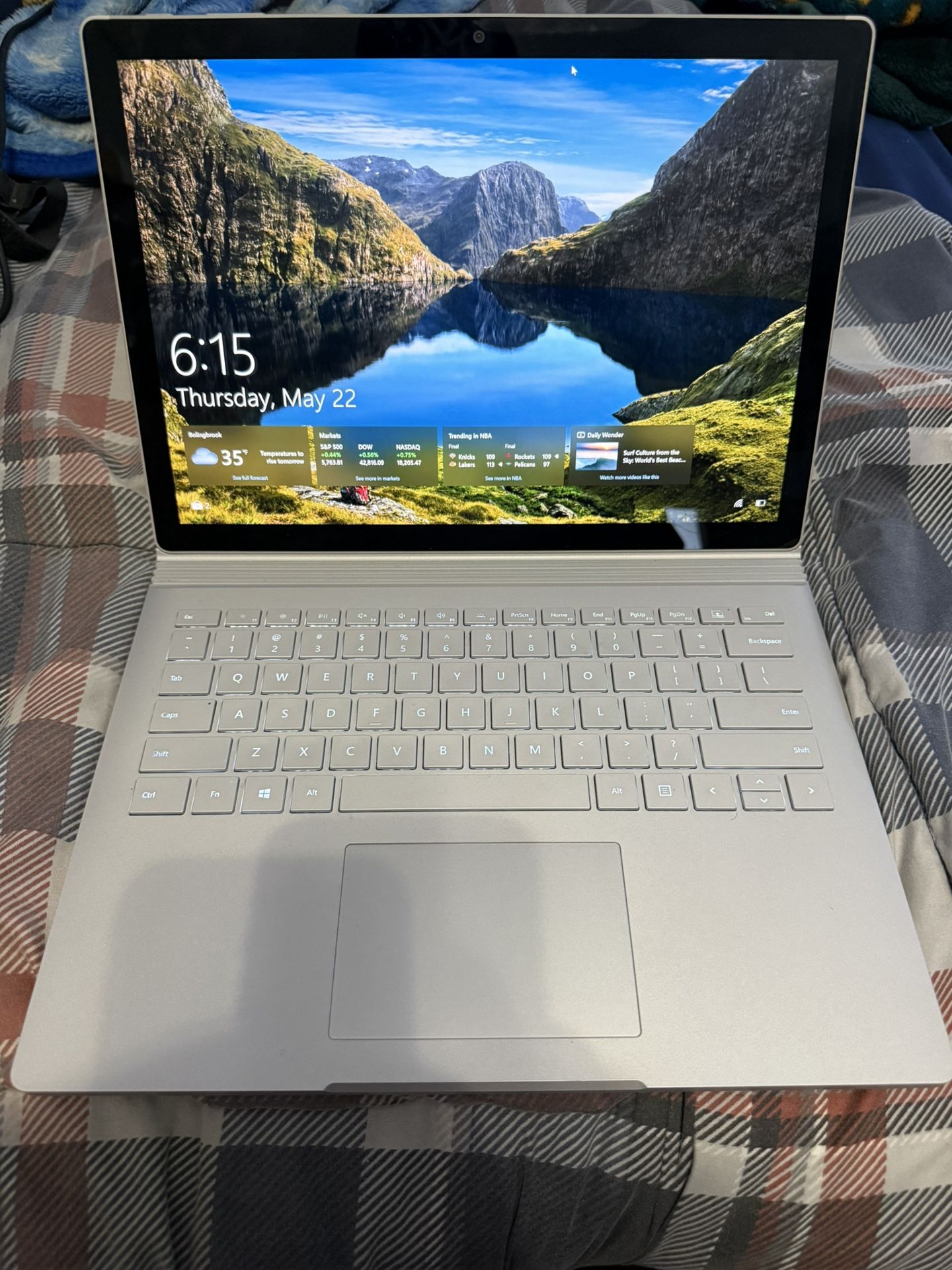 Microsoft Surface Book 2 13.5” i7 512GB 16GB Ram $350 OBO