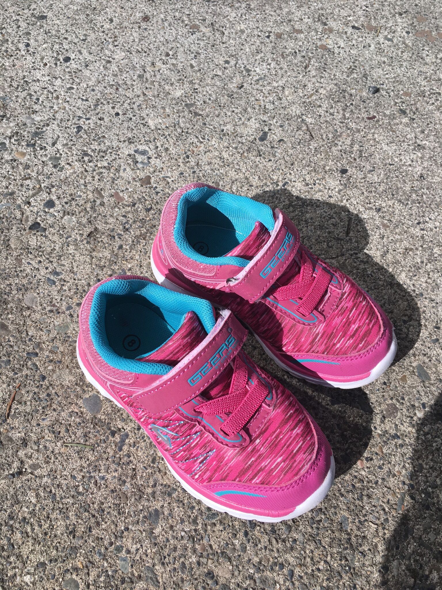 New! Toddler Girls Size 8 Shoes