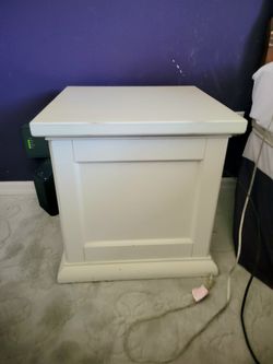 Pair of Square White End Tables / Nightstands with Hidden Storage