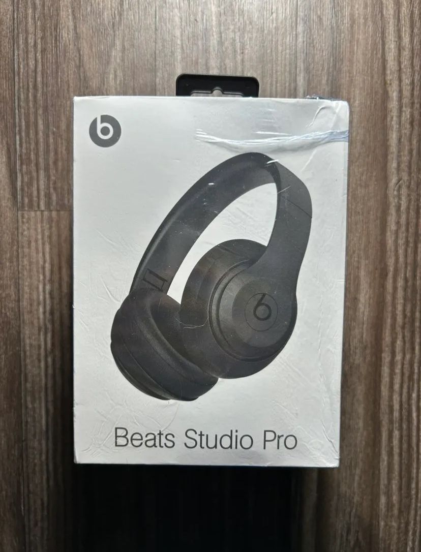 Beats Studio Pro (Free shipping)