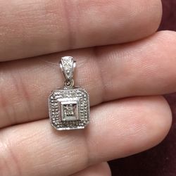 14K White Gold Pendant With Diamonds