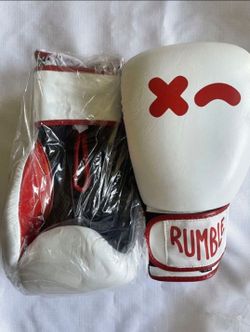 White Wink Rumble Boxing Glovez 14oz