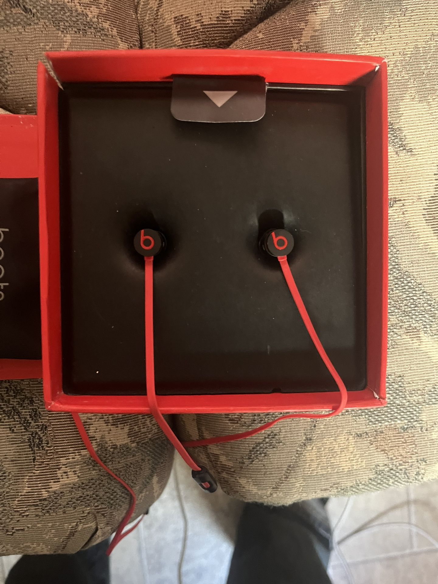 Beats Wired Headphones/noise Cancelling